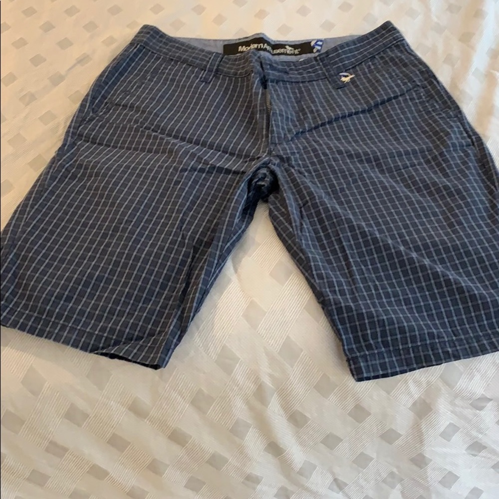 Modern Amusement shorts